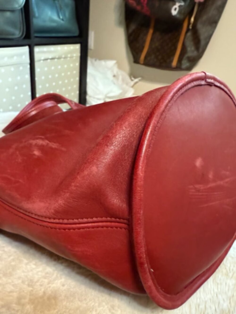 Vintage Coach Helen Berg’s Legacy #9953, Red - Picture 9 of 11